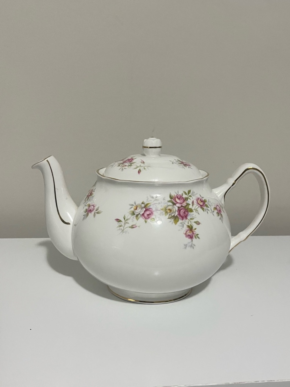 Vintage Duchess Bone China Tea Set - "June Bouquet" - 21 Pieces